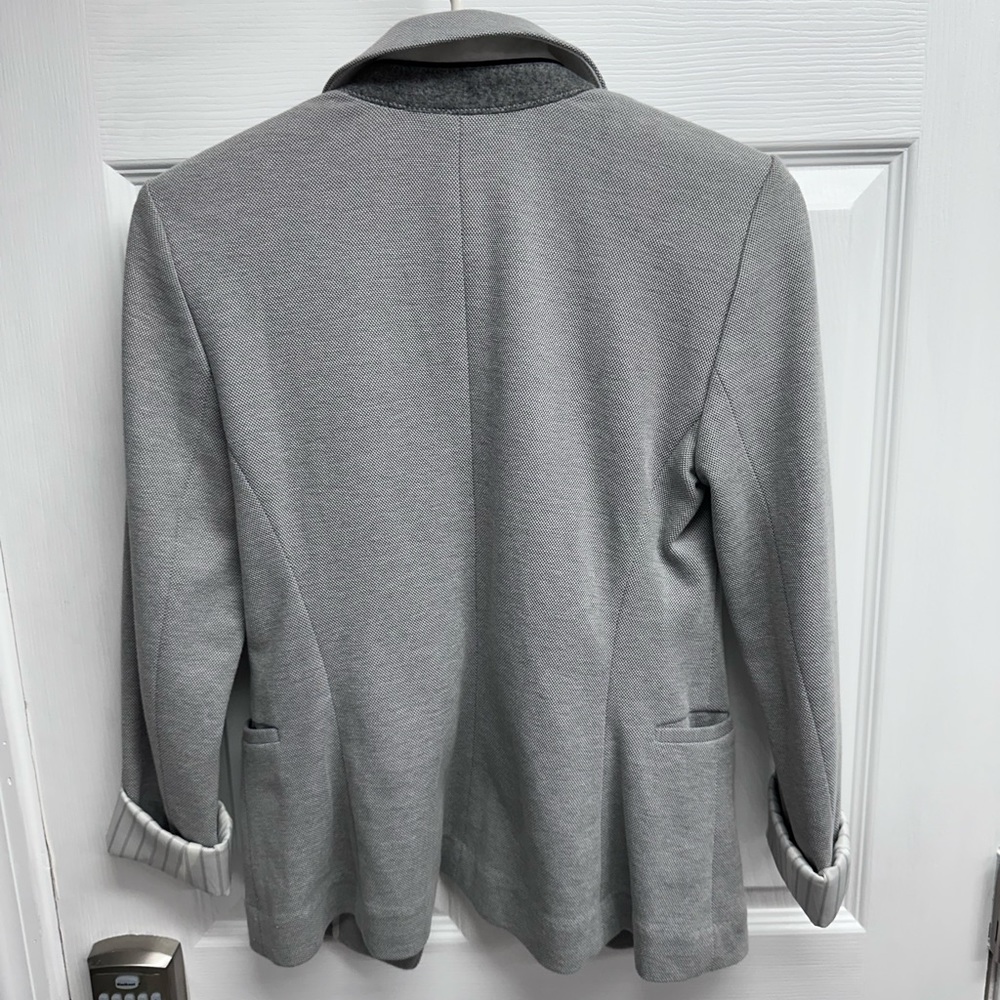 Gray blazer - Picture 2 of 3